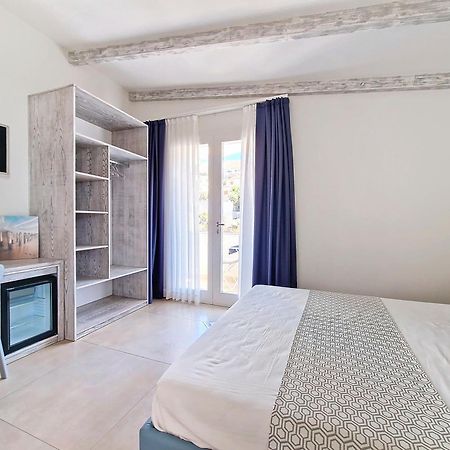 Hotel L'Onda Marina à Castelsardo Extérieur photo