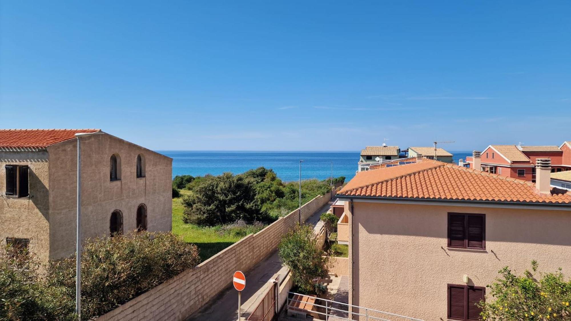 Hotel L'Onda Marina à Castelsardo Extérieur photo