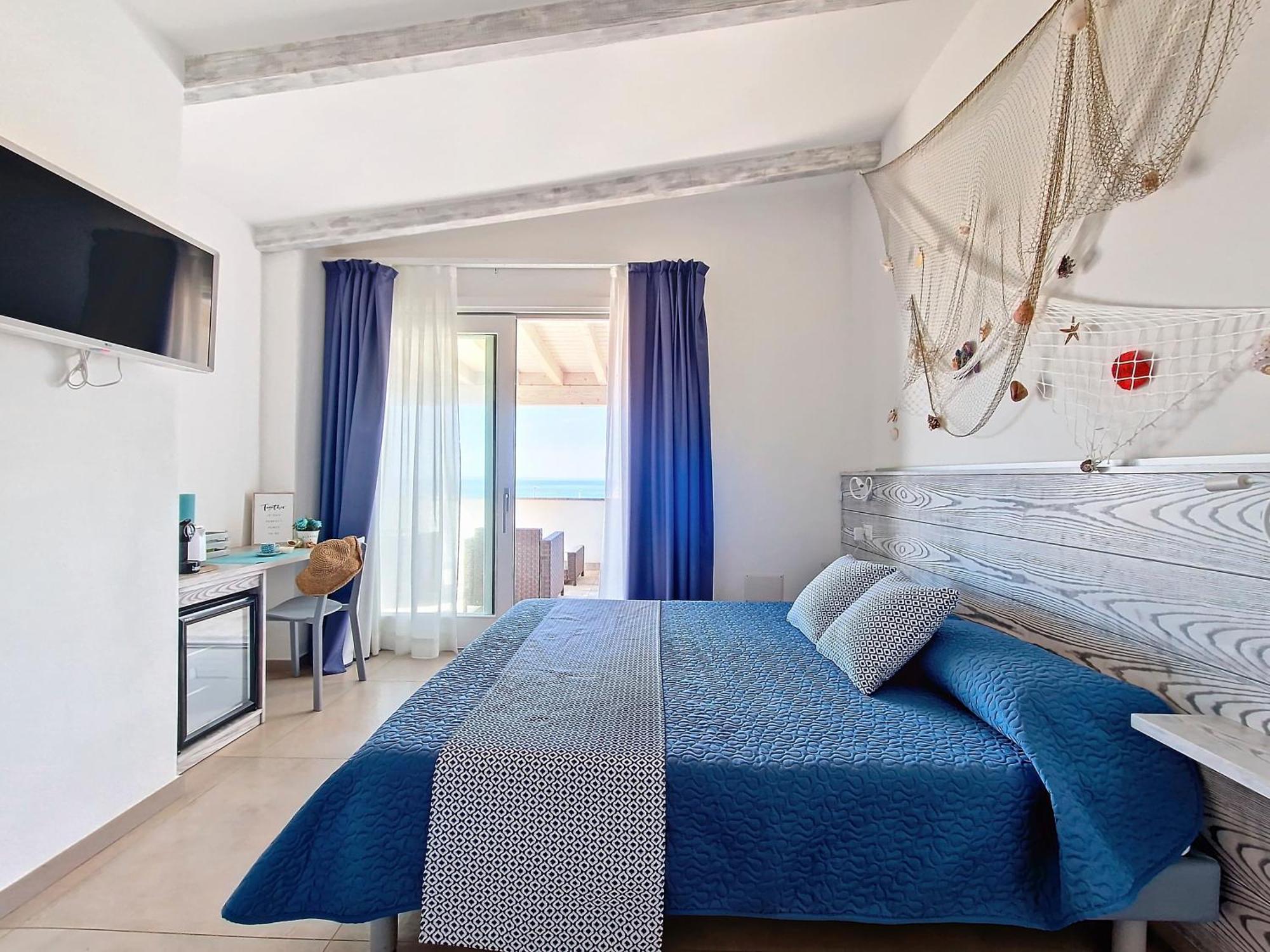 Hotel L'Onda Marina à Castelsardo Extérieur photo