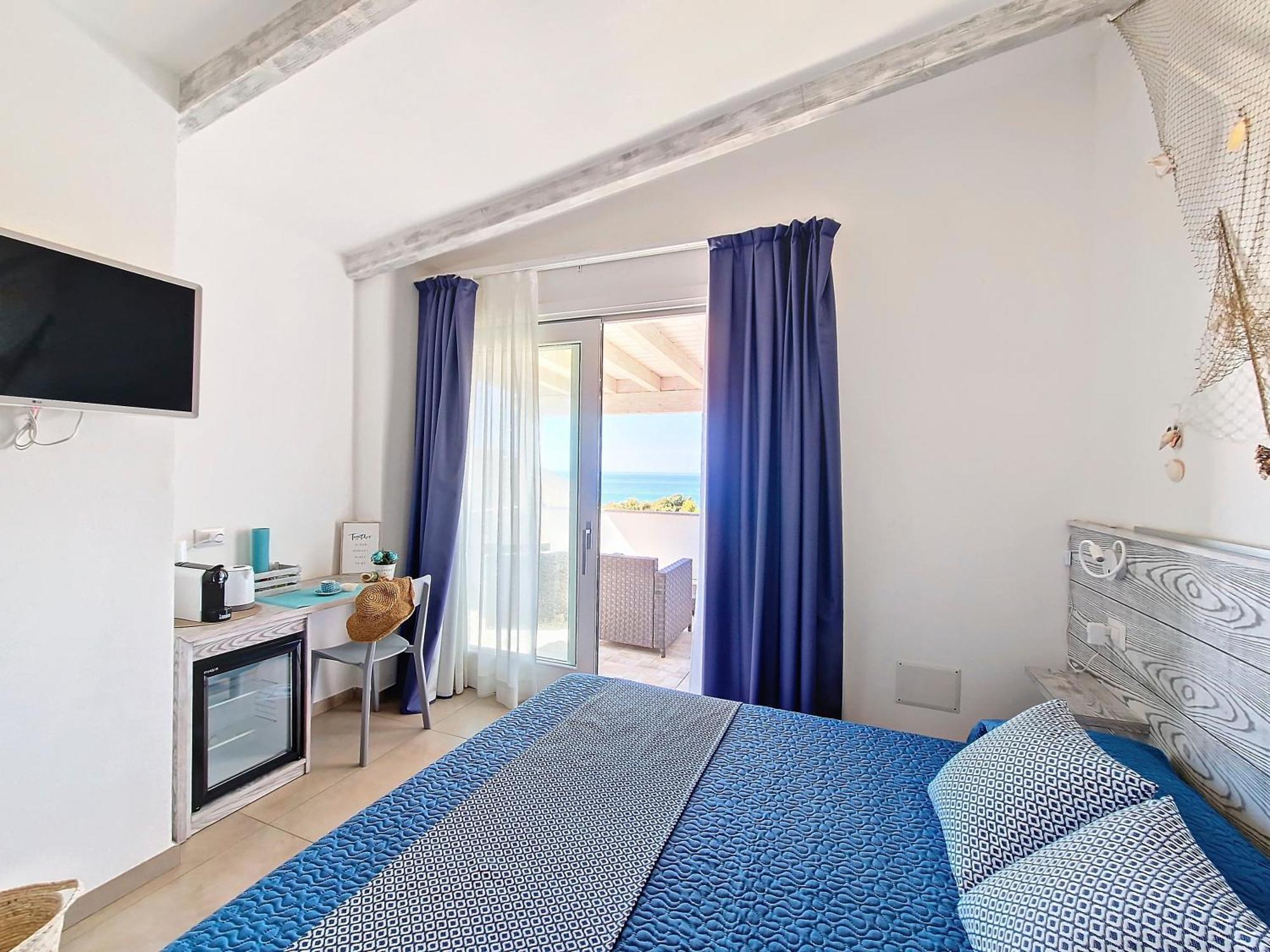 Hotel L'Onda Marina à Castelsardo Extérieur photo