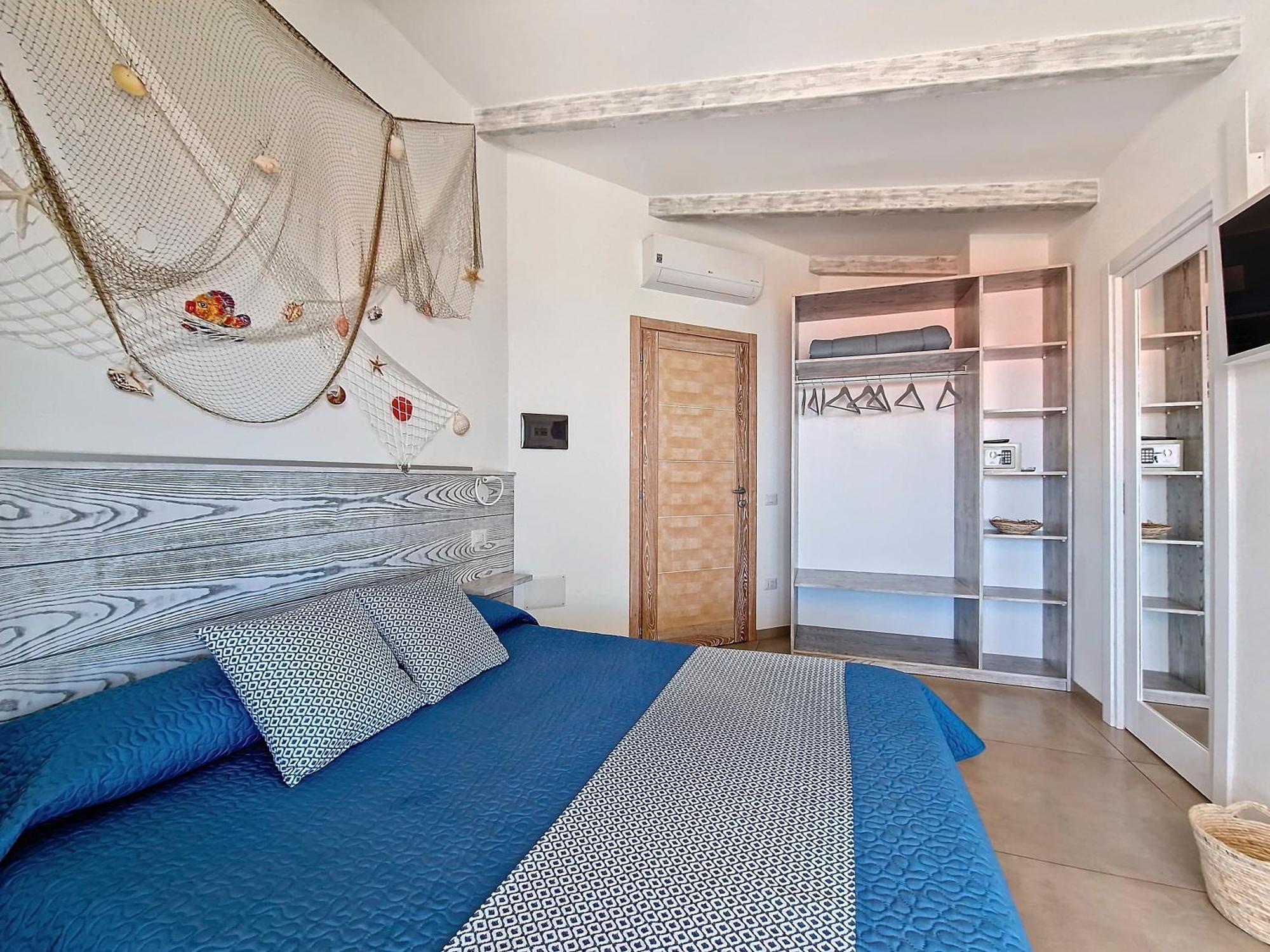Hotel L'Onda Marina à Castelsardo Extérieur photo